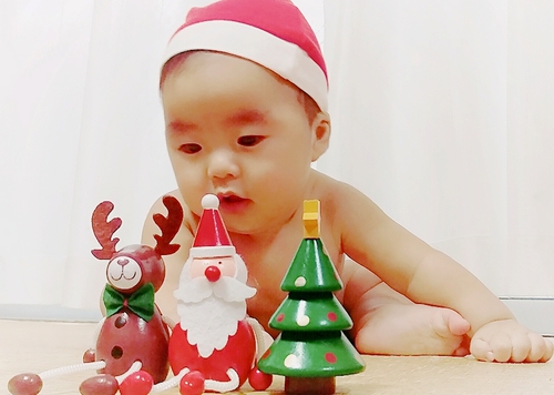 子育てサークル たんぽぽ　～クリスマス飾りの制作～ 写真